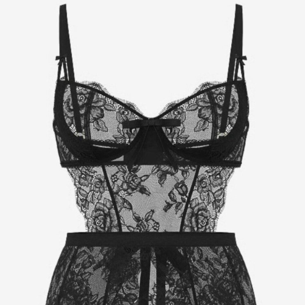 NWT Victoria's Secret black unlined rose lace apron babydoll lingerie set XS